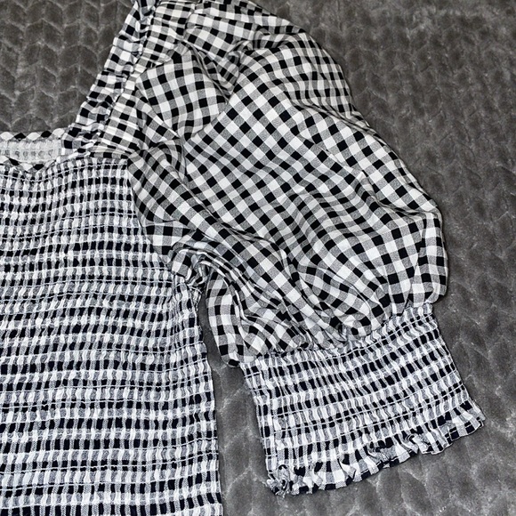 Everlily Black and White Gingham Dress.  Elastic bodice. Short puffy sleeves. XL - Picture 3 of 7